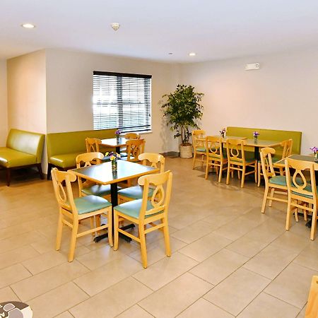 Country Inn & Suites By Radisson, Mount Morris, Ny Екстериор снимка