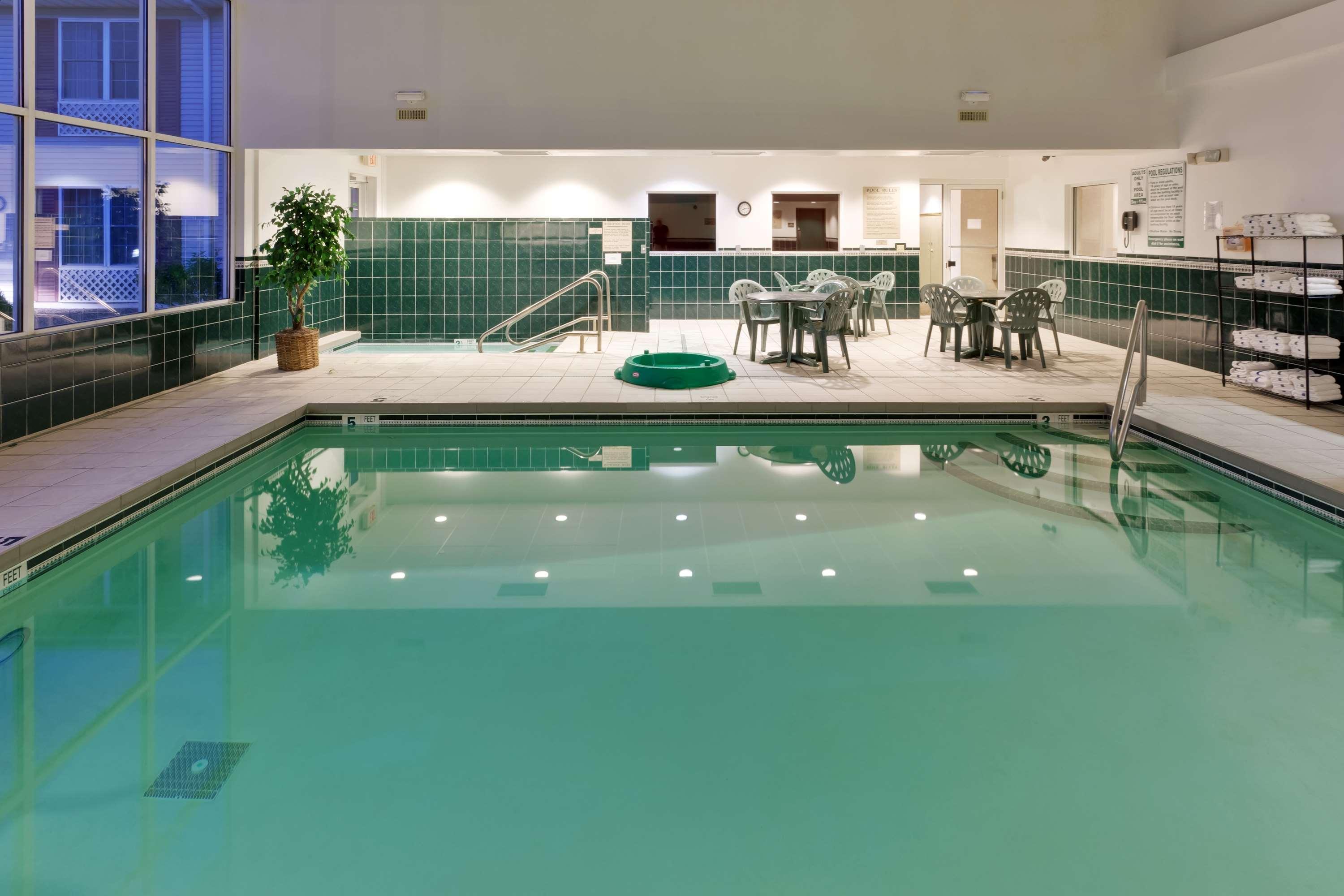 Country Inn & Suites By Radisson, Mount Morris, Ny Екстериор снимка