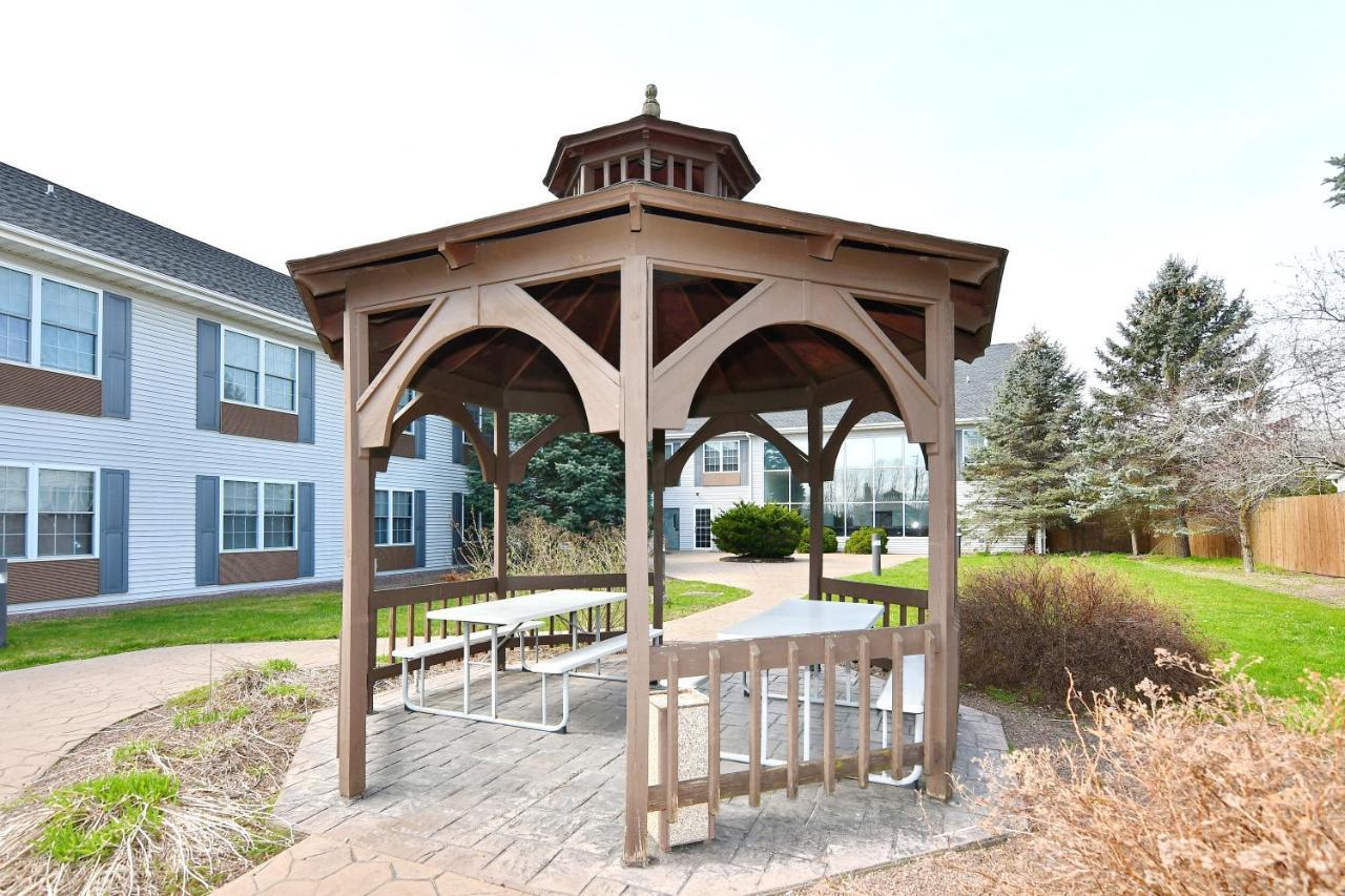 Country Inn & Suites By Radisson, Mount Morris, Ny Екстериор снимка